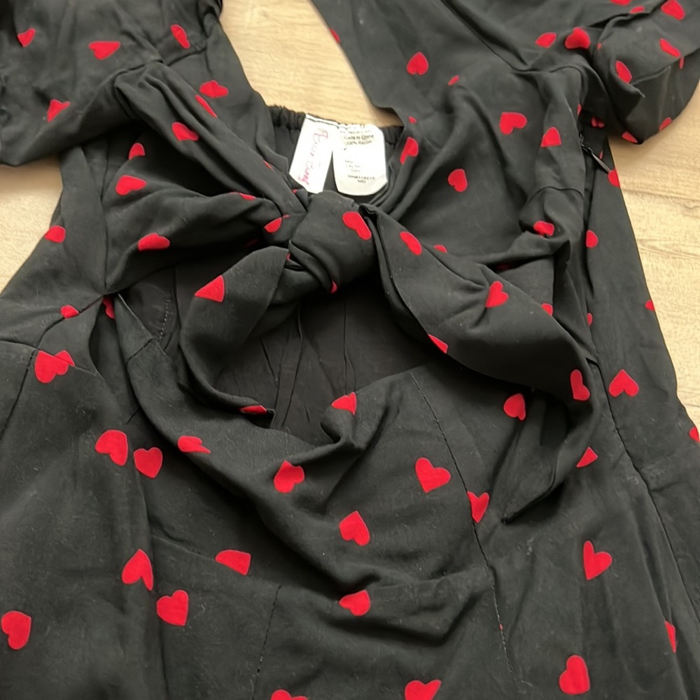 BEACH BUNNY Ryley Romper Black with Red Hearts. Medium NWT - Picture 5 of 6